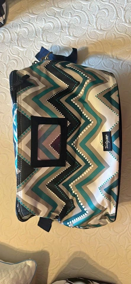 Thirty-One Chevron Utility Tote cooler bag