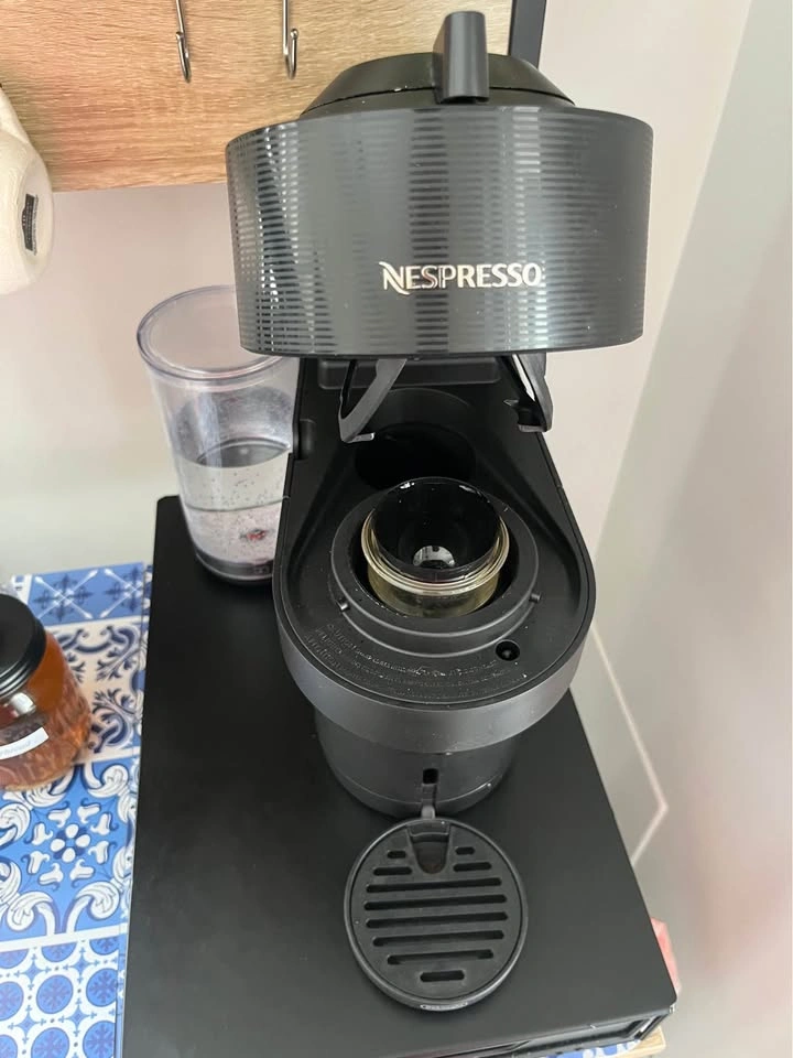 Nespresso Vertuo Machine - photo 3