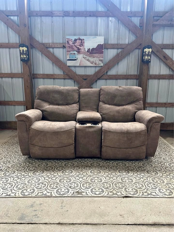 2 Seater Electric Faux Leather Recliner