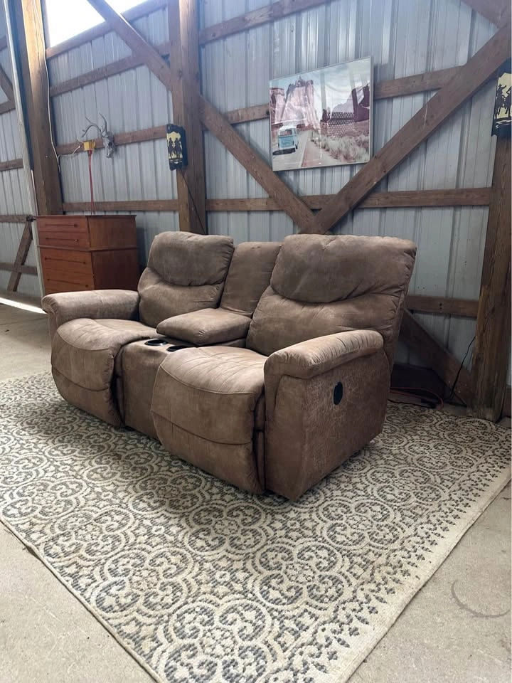 2 Seater Electric Faux Leather Recliner - photo 3