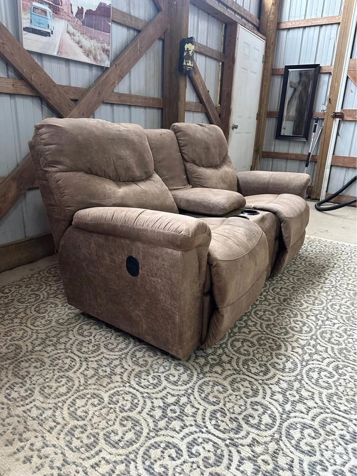 2 Seater Electric Faux Leather Recliner - photo 4