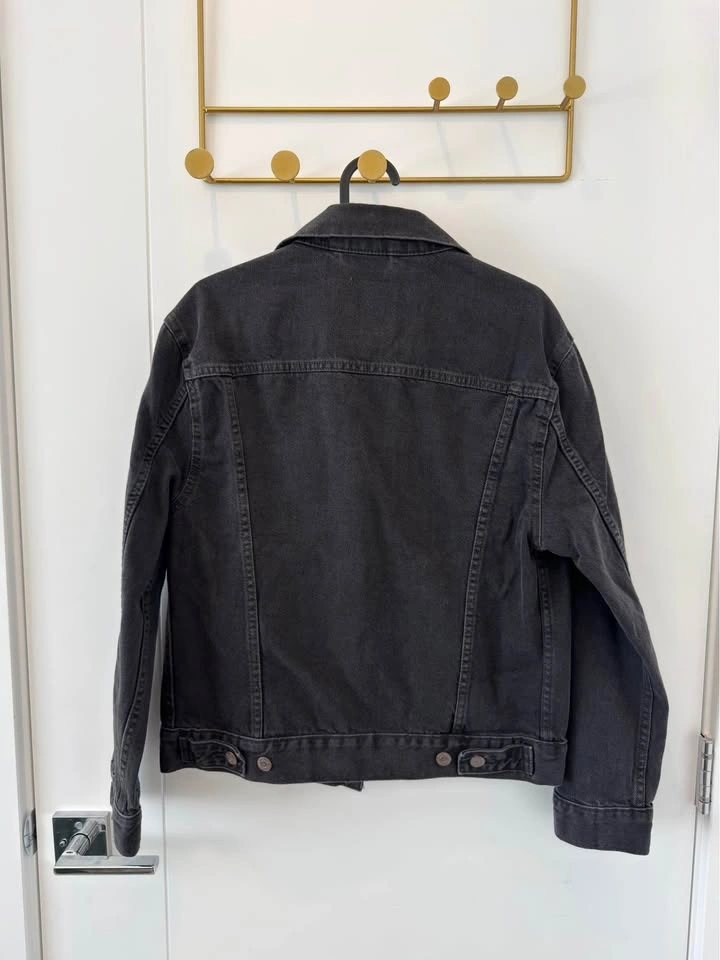 NEW Levi’s Ex-Boyfriend Oversized Jean Jacket - photo 4