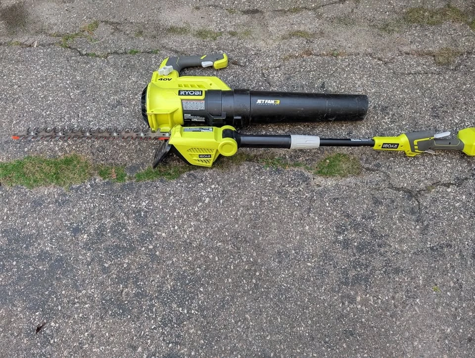 RYOBI 40V Leaf blower - Tool Only - photo 2
