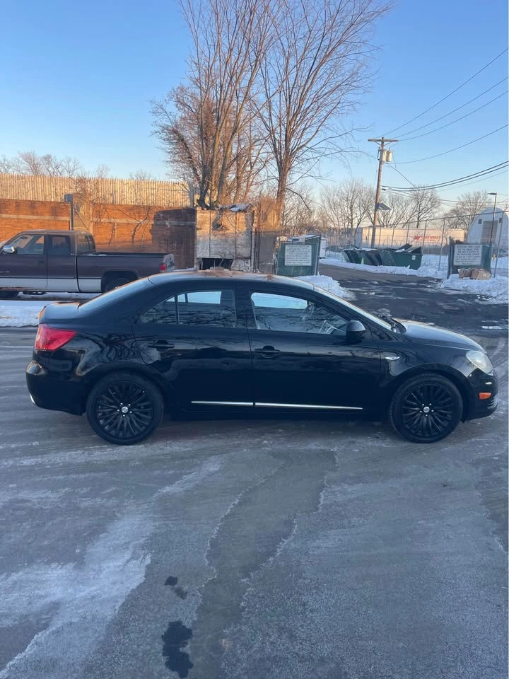 2011 Suzuki Kizashi Sport GTS Sedan 4D - photo 4