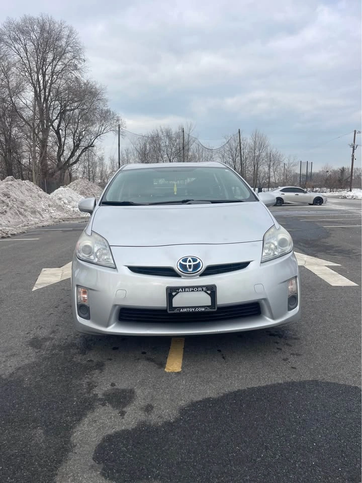 2011 Toyota Prius III Hatchback 4D - photo 5