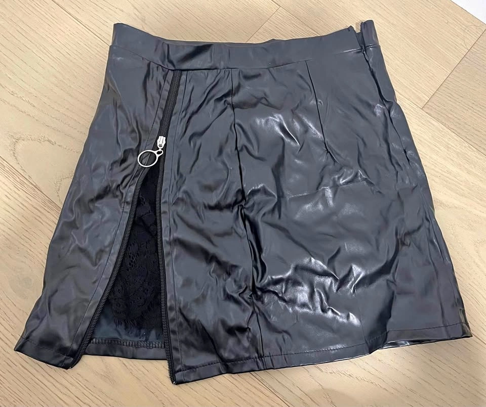 SHEIN Leather Skirt with Lace - Size Small