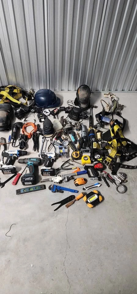 Construction Tools & Safety Gear Lot - photo 3