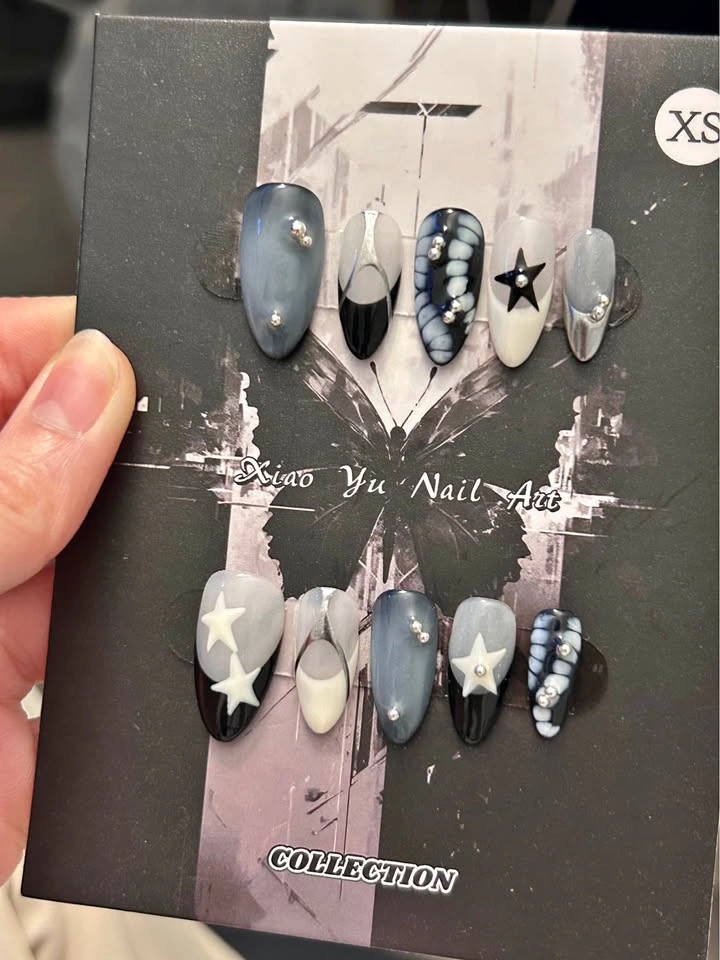 Press-on Nails