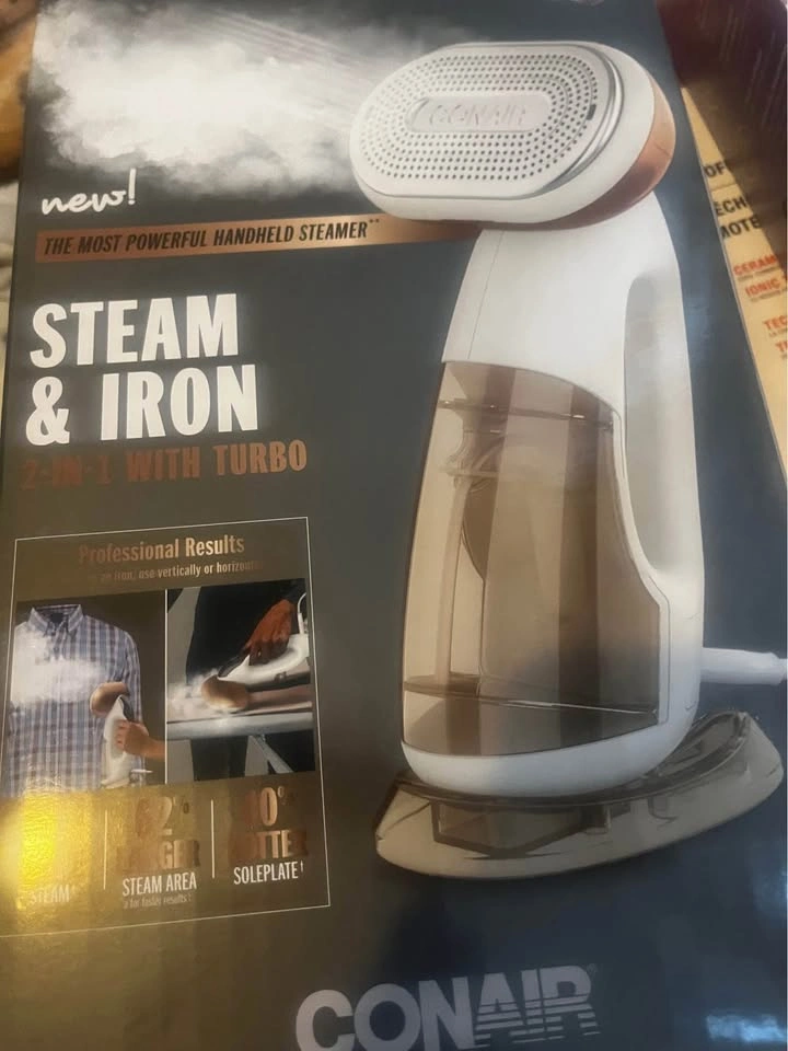 Steamer for clothes