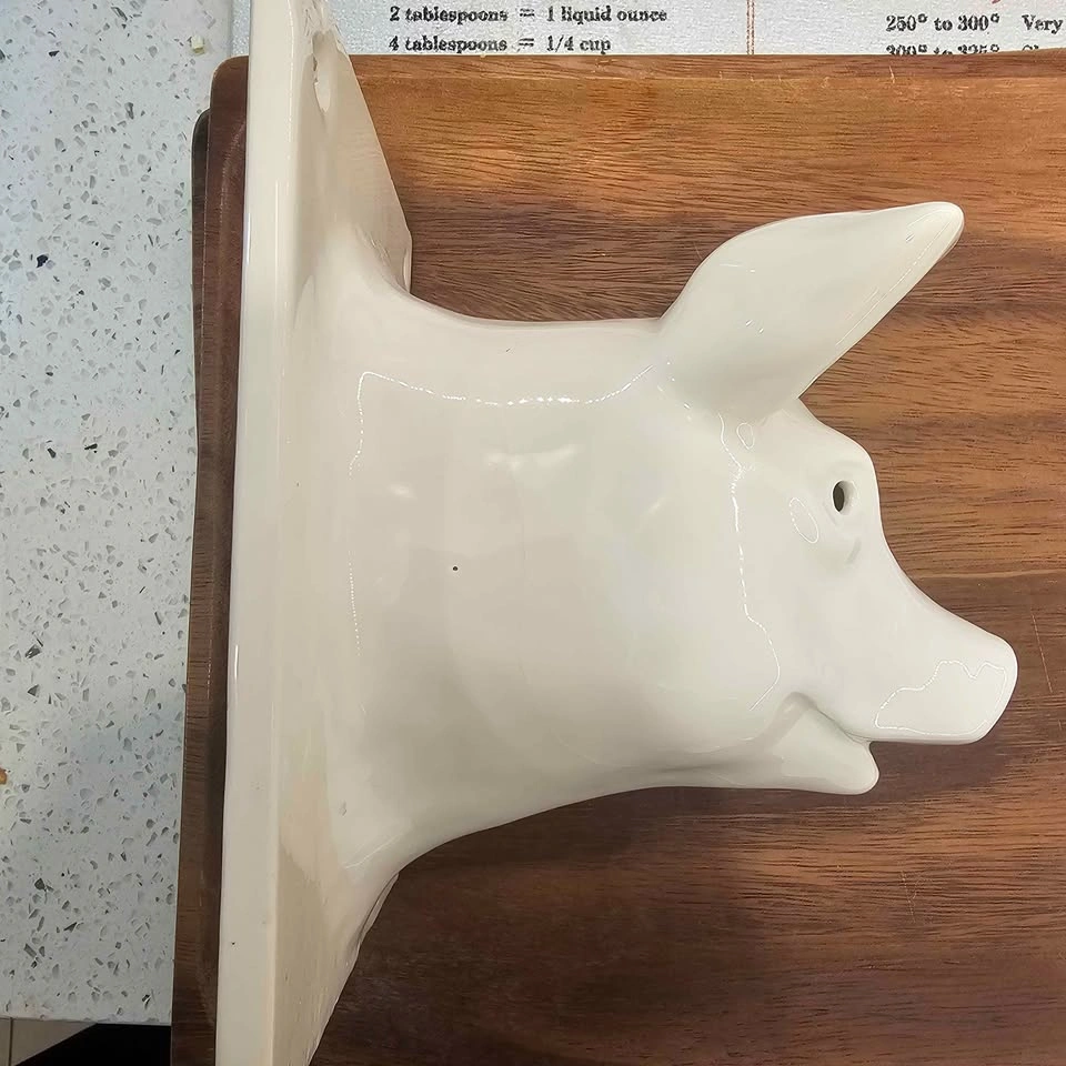 White Ceramic Pig Head Wall Decor - photo 2