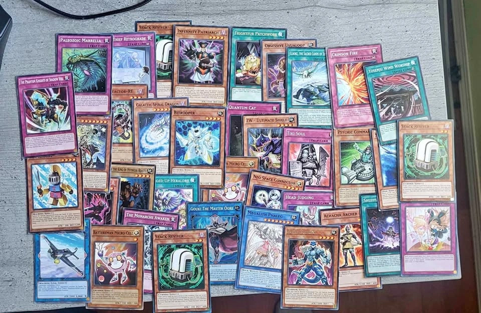 Yu-Gi-Oh! Trading Card Lot
