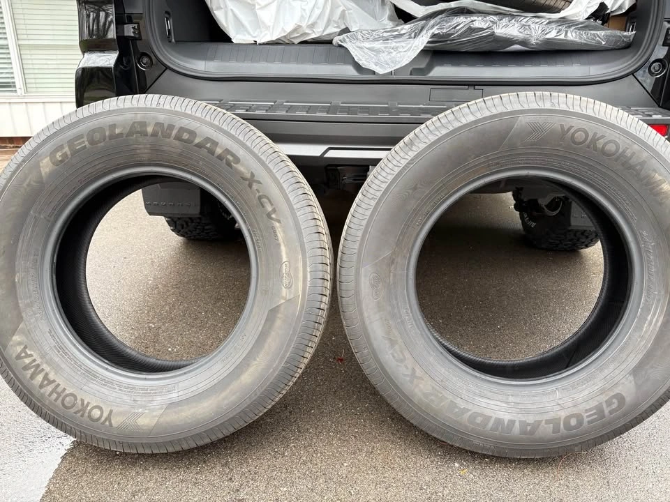 Yokohama Geolandar Tires - 4 pcs - 245/70R17 - photo 5