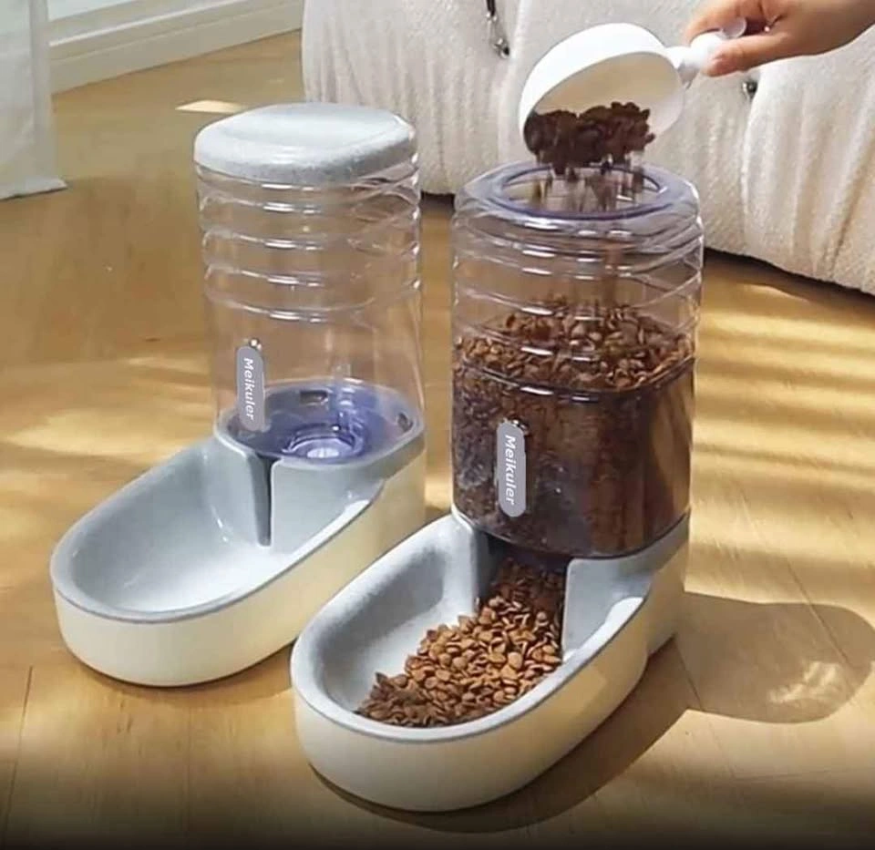 Food feeder/Water dispenser set - photo 2