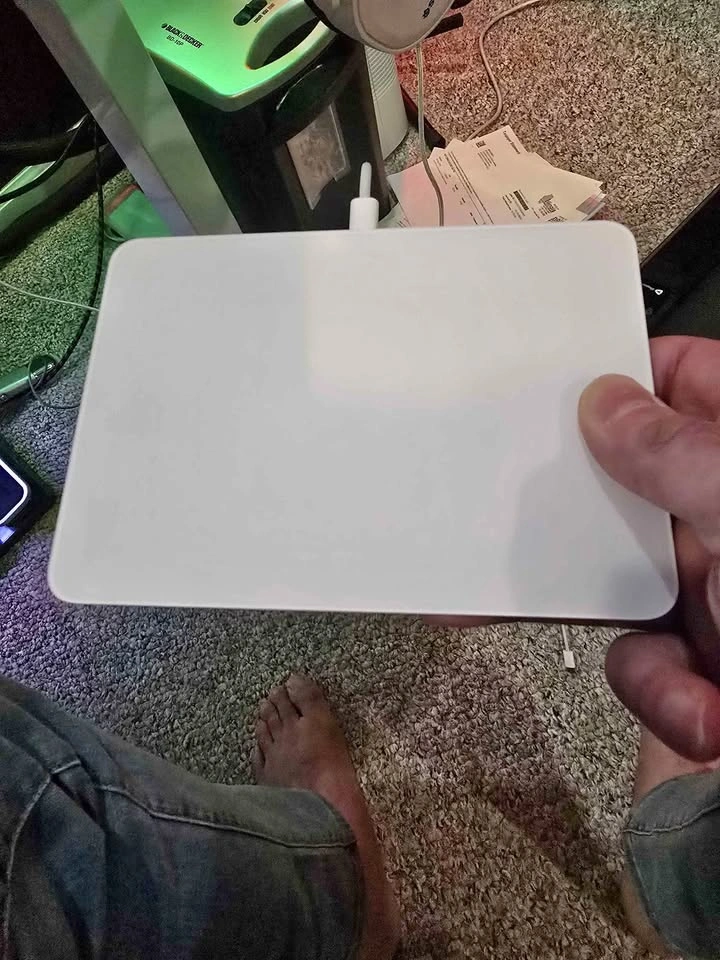 Apple Magic Trackpad