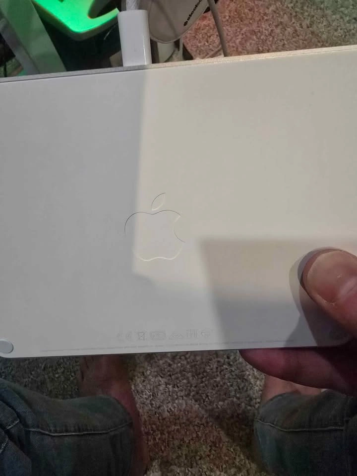 Apple Magic Trackpad - photo 3