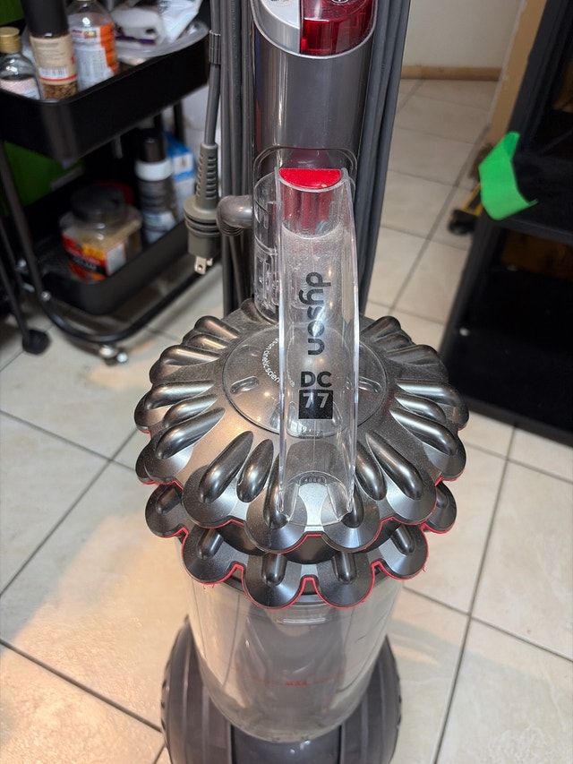 Dyson DC77 Upright Vacuum Cleaner - photo 2