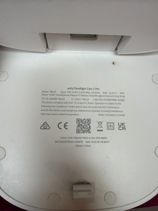 Eufy Floodlight Cam 2 Pro - photo 2