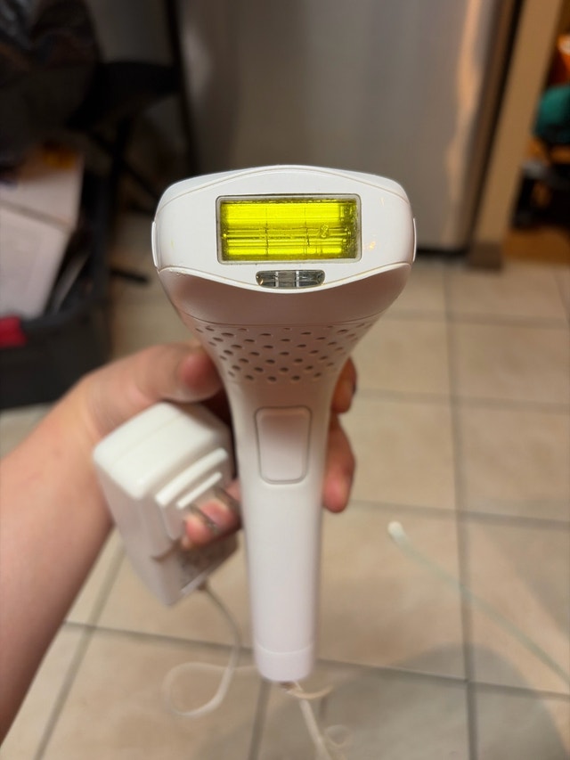 Silk'n BellaFlash Hair Removal Device - photo 2