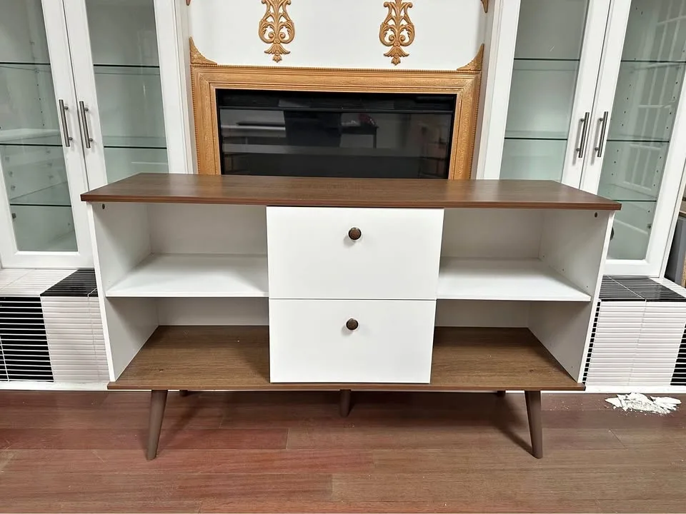 L Shaped Modern Desk/Office Table