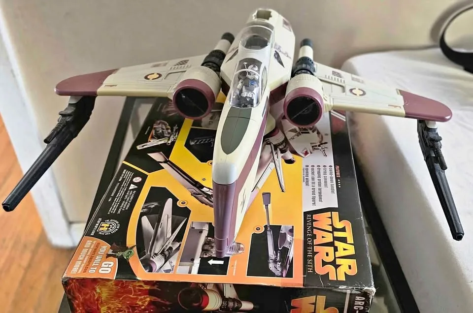 Star Wars Hasbro ARC-170 Fighter