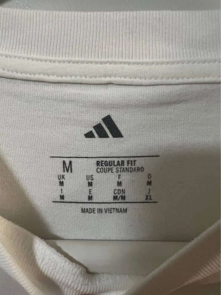 Adidas FIFA World Cup 2026 Long Sleeve Tee White Medium NWT - photo 3