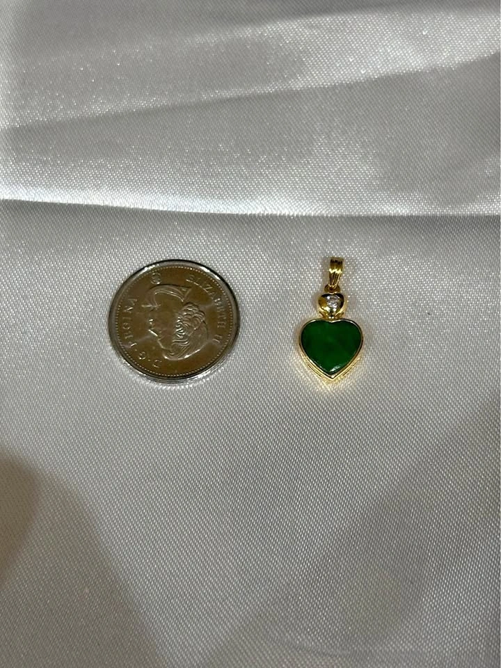 18k Jade Heart and Diamond Pendant
