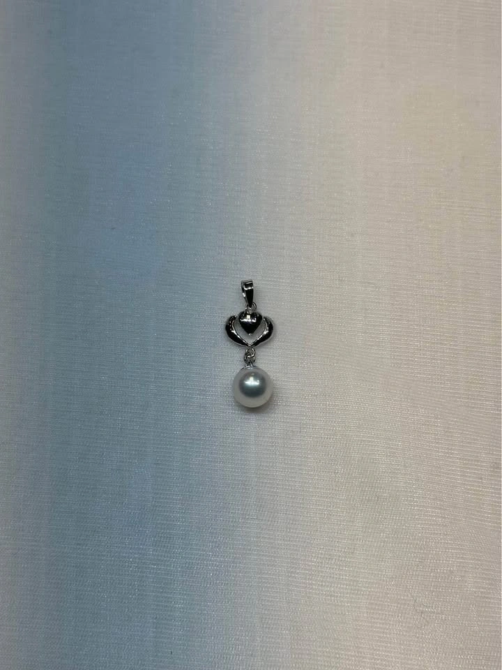 18k Pearl Heart Pendant - photo 4