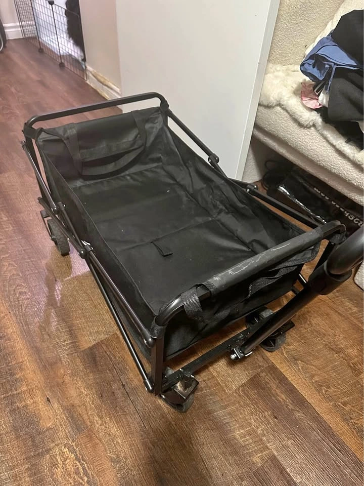 Small wagon for sell