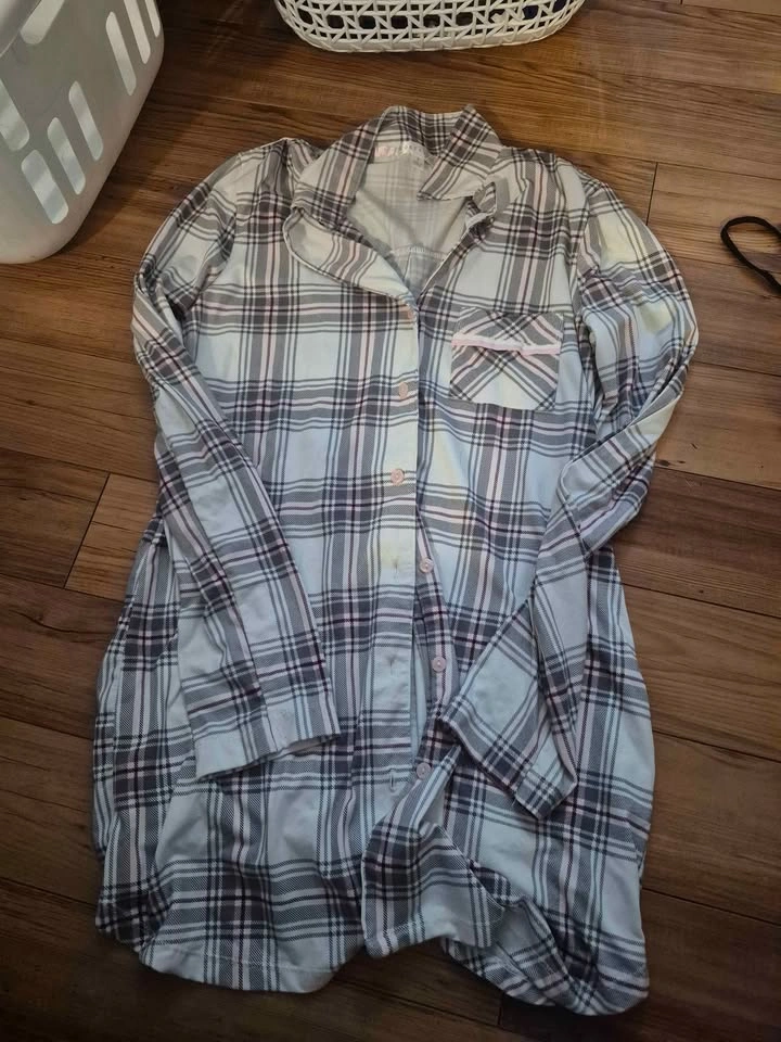 Size small ladies pjs - photo 2