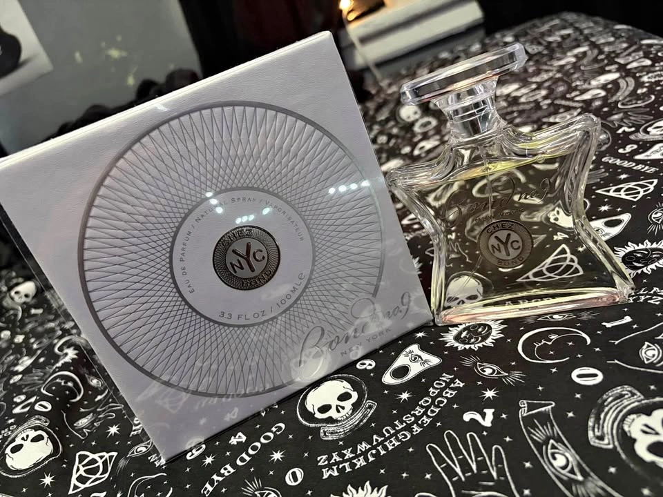 Bond no. 9 Chez Bond