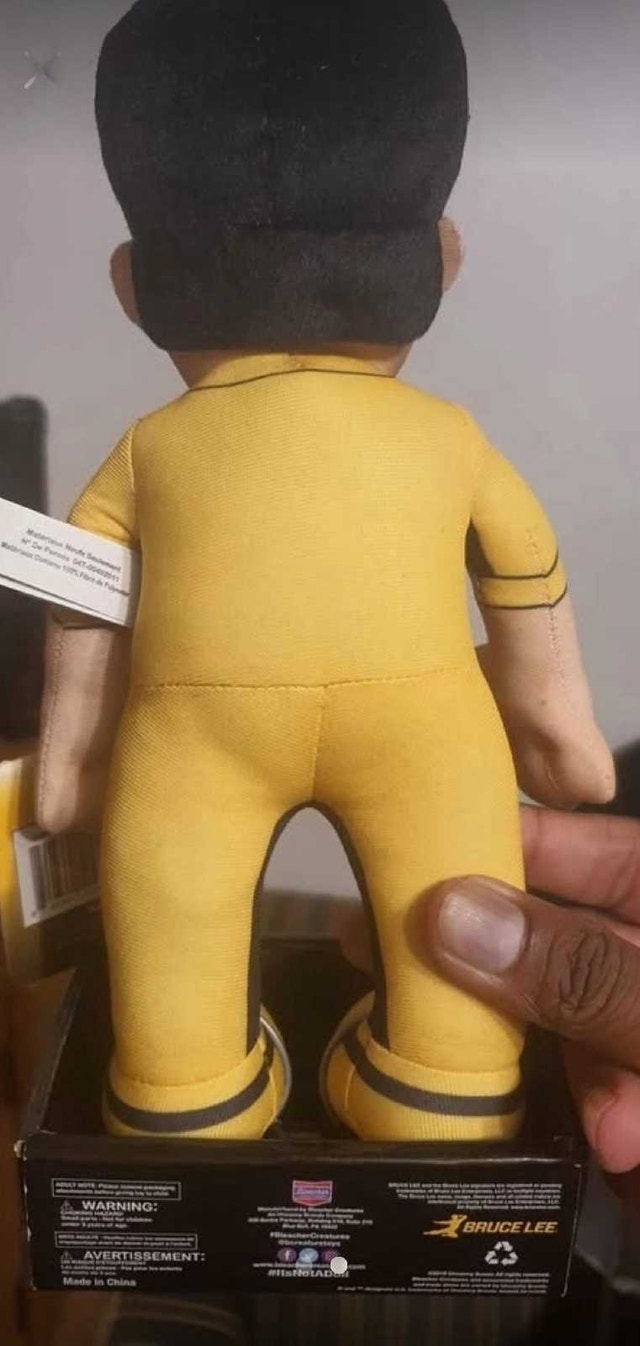 Bruce Lee Plush Figure - photo 2