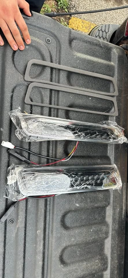 2009-2018 RAM 1500 2500 3500 Rear LED Brake Light - photo 2