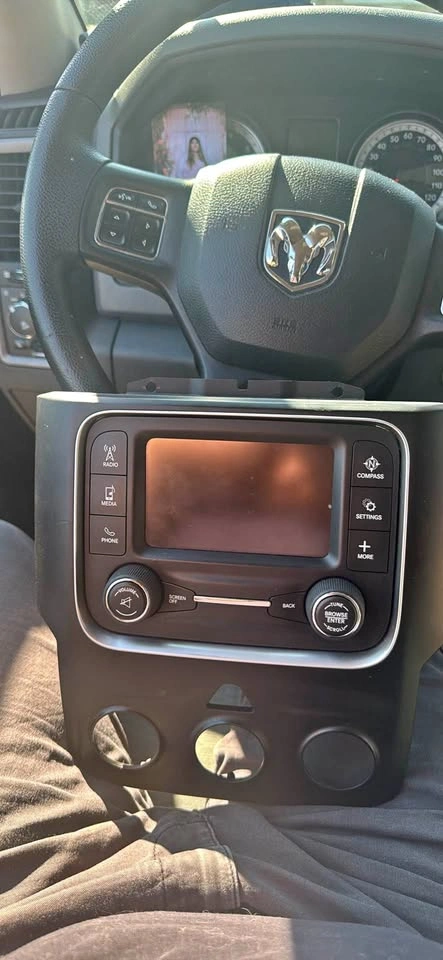 2015 Ram 1500 Radio