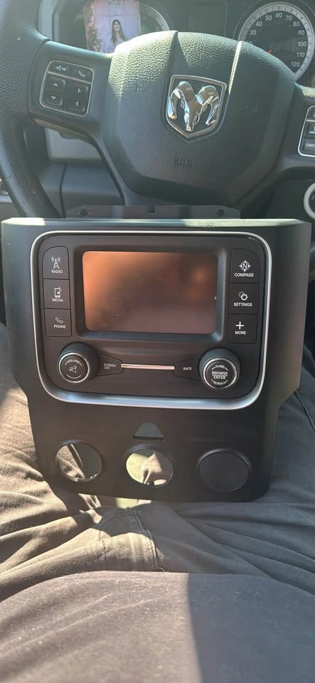 2015 Ram 1500 Radio - photo 2