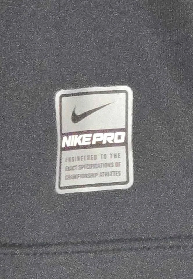 Men's Nike Pro Combat Hyperwarm Dri-FIT Long-Sleeve Shirt XL - photo 4