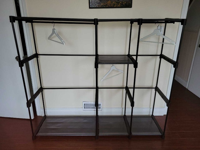 Portable Wardrobe