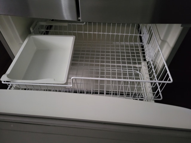 Kenmore 36" Refrigerator - photo 4