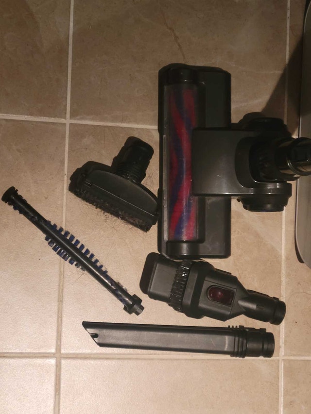 Cordless vacuum cleaner Moving sale - photo 2