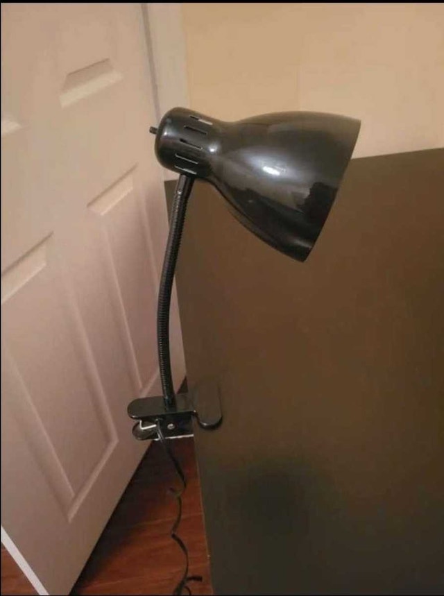 Sleek Black Desk Lamp with Flexible Gooseneck