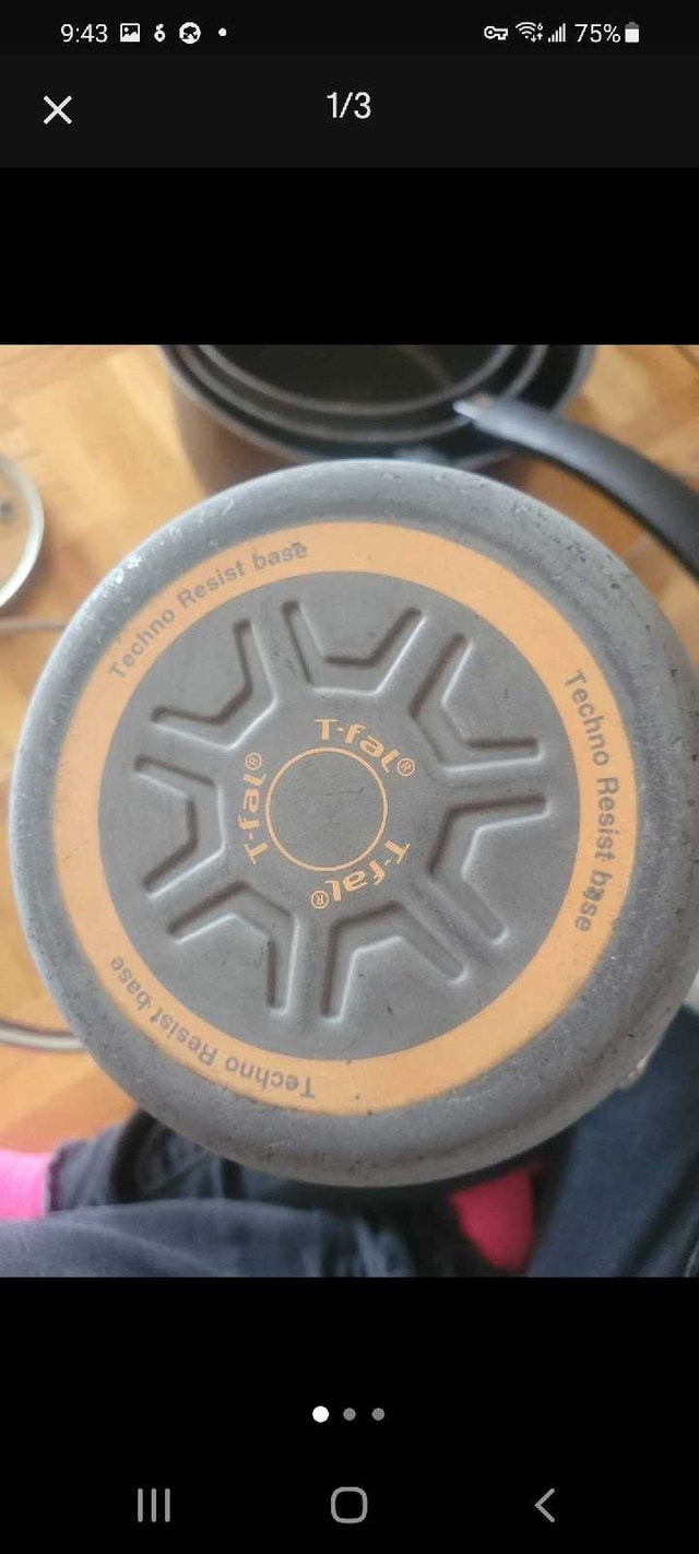Moving sale T-fal Cookware Set - photo 3