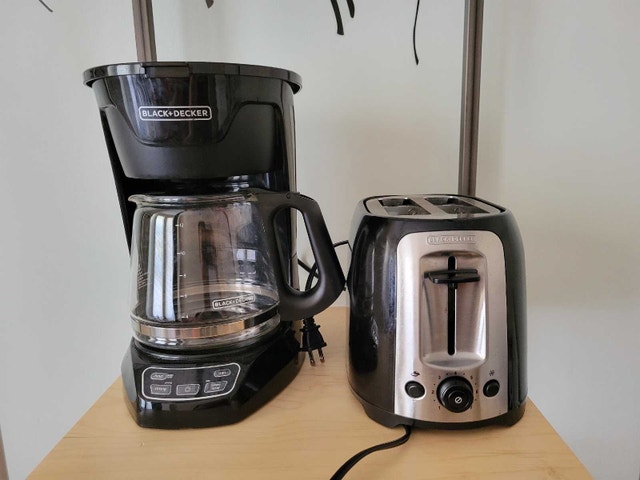 Moving sale Black and Decker Coffee Maker and Toaster