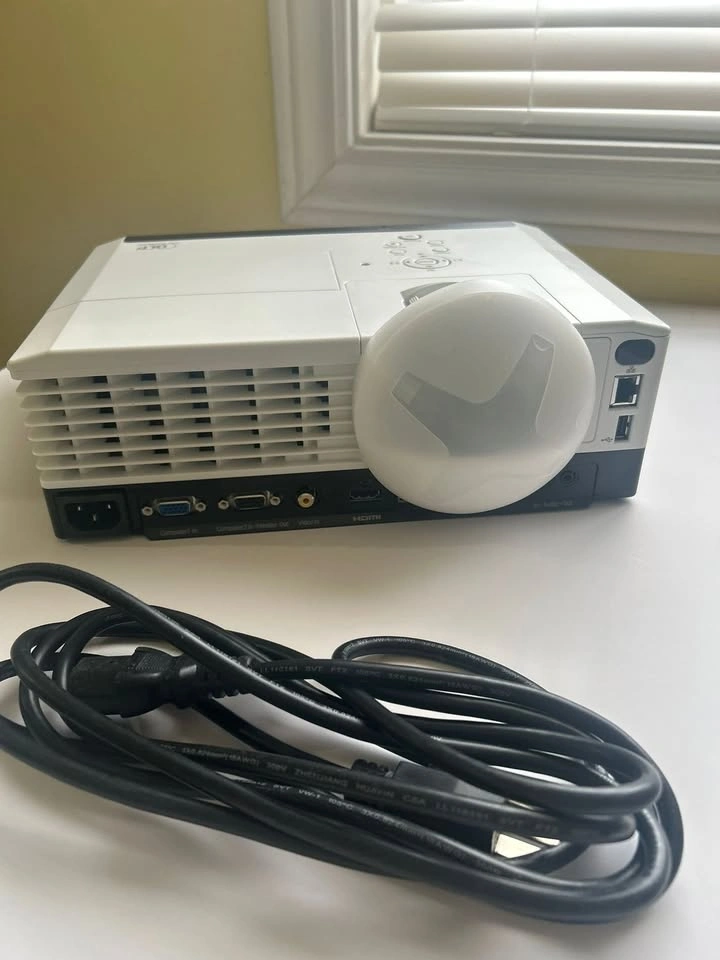 Ricoh Projector DLP - photo 3