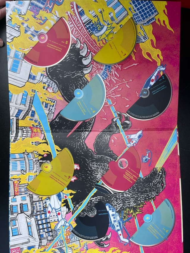 Godzilla Collector's Bundle - Criterion Blu-ray & Figures - photo 2