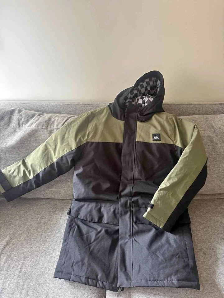 Quicksilver Parka Boys Size XL (14/16)