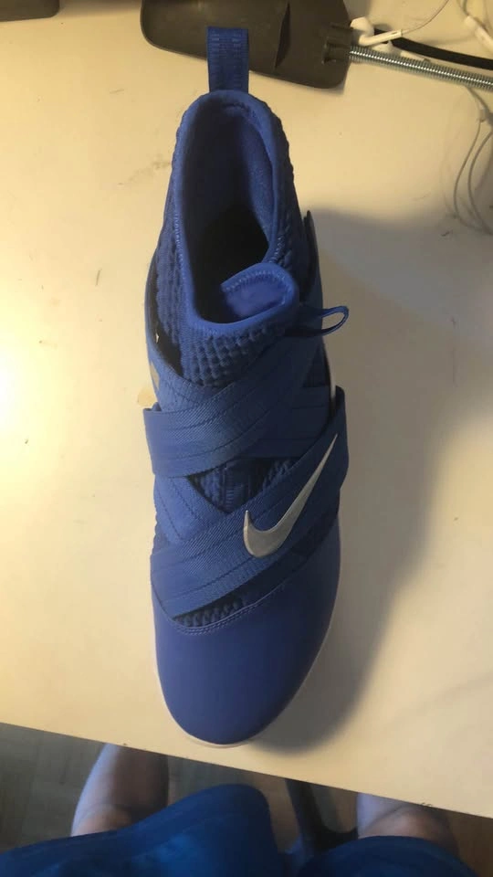 Basketball Shoes LEBRON - photo 2