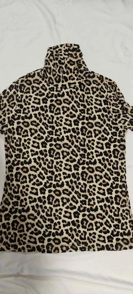 H&M Turtle Neck Top Size S - photo 2