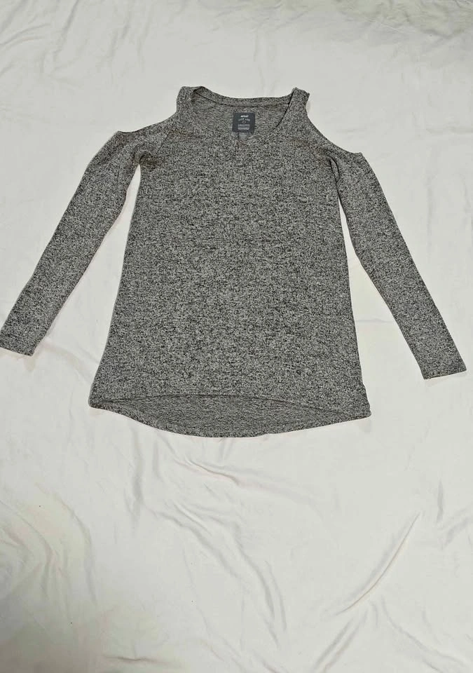 Aerie top