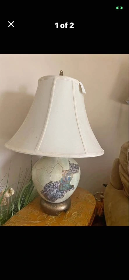 Leezanne Oriental Modern Era Lamp