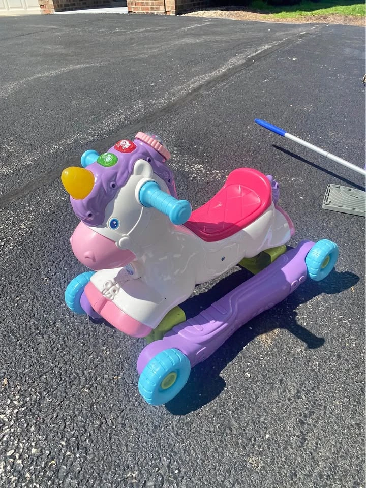 Vtech Unicorn Ride on w/ Music Songs Educational Activity