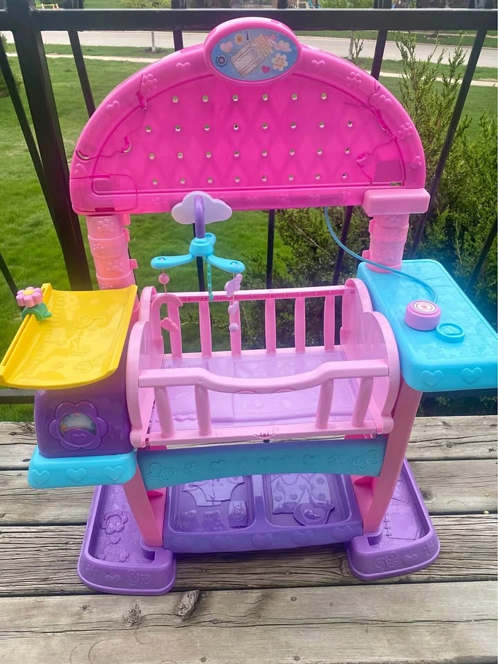 Doc McStuffins Baby All-in-1 Nursery